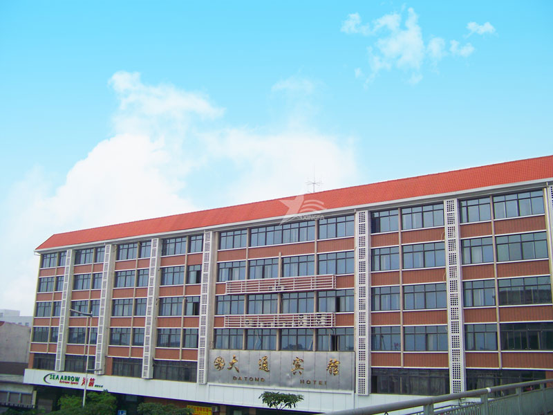 晋城合成树脂瓦：轻材质高性能，助力屋面建材市场持续发展