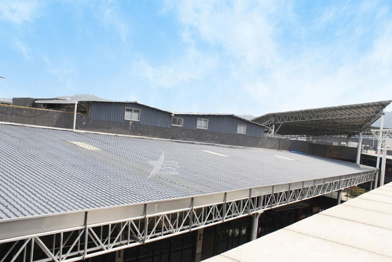 钢结构+晋城合成树脂瓦屋面建筑体系在中国得到广泛应用